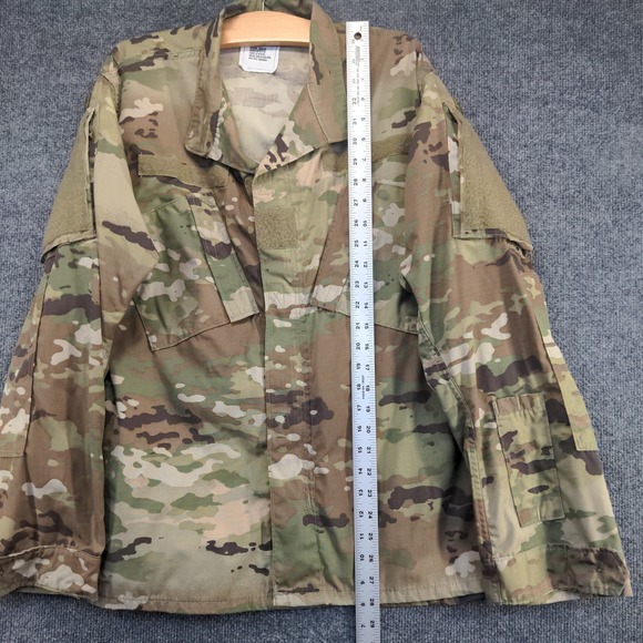 U.S. Army Combat Uniform OCP Camouflage Coat Size M Pockets Hook & Loop - Picture 7 of 12